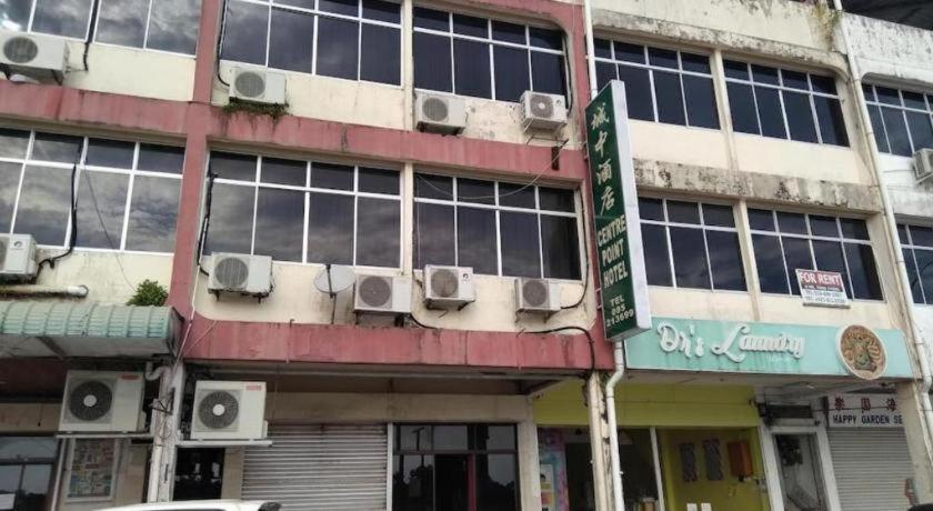 Oyo 90376 Centre Point Hotel Λίμπανγκ Εξωτερικό φωτογραφία