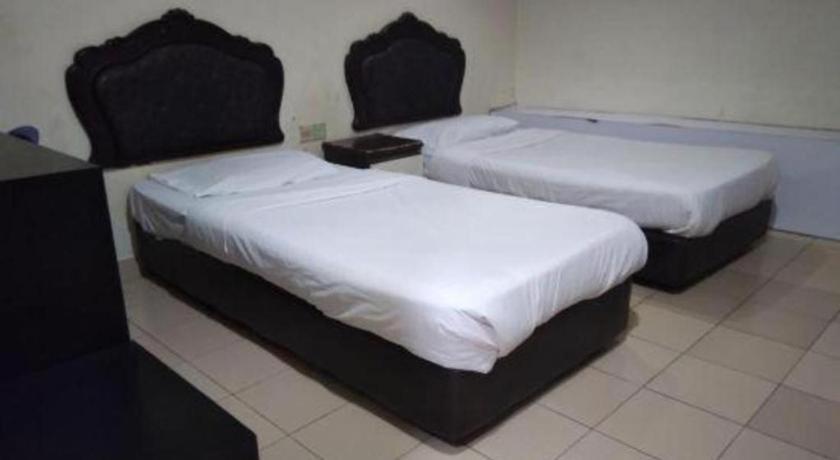 Oyo 90376 Centre Point Hotel Λίμπανγκ Εξωτερικό φωτογραφία